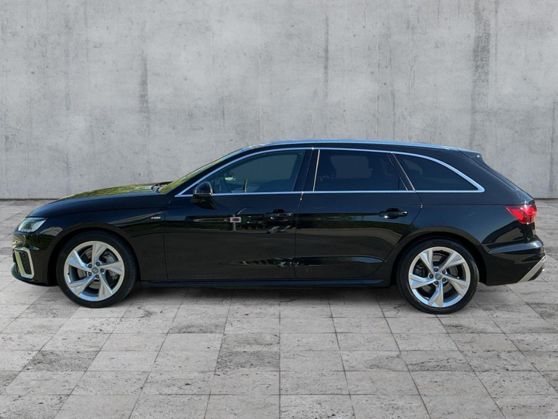 Audi A4 Avant S line