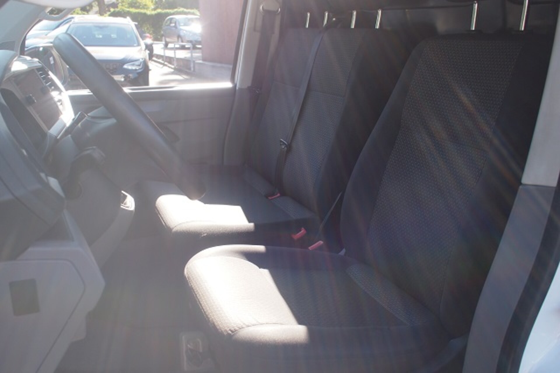 Volkswagen T6.1 Transporter Kasten kurzer Radstand