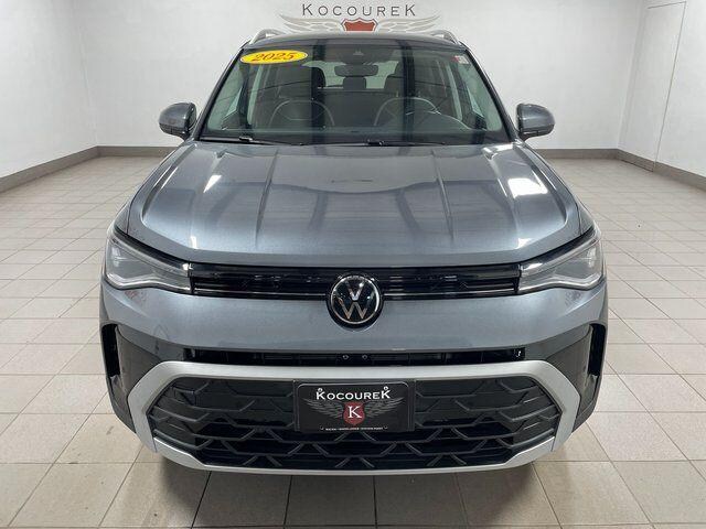 2025 Volkswagen Taos