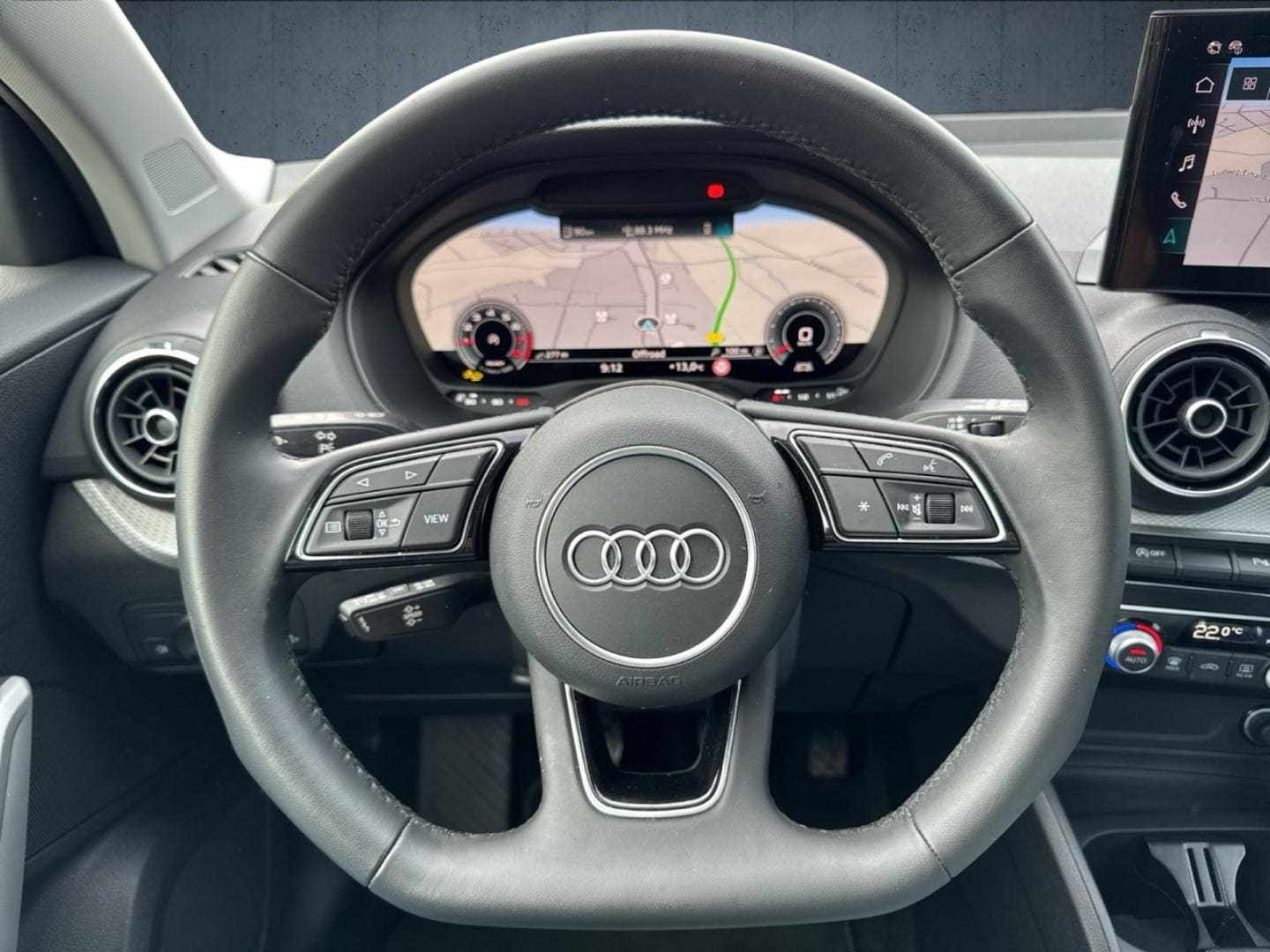 Bild über Audi Q2 advanced 30 TFSI Schaltgetriebe - für weitere Informationen kontaktieren Sie den Audi Partner