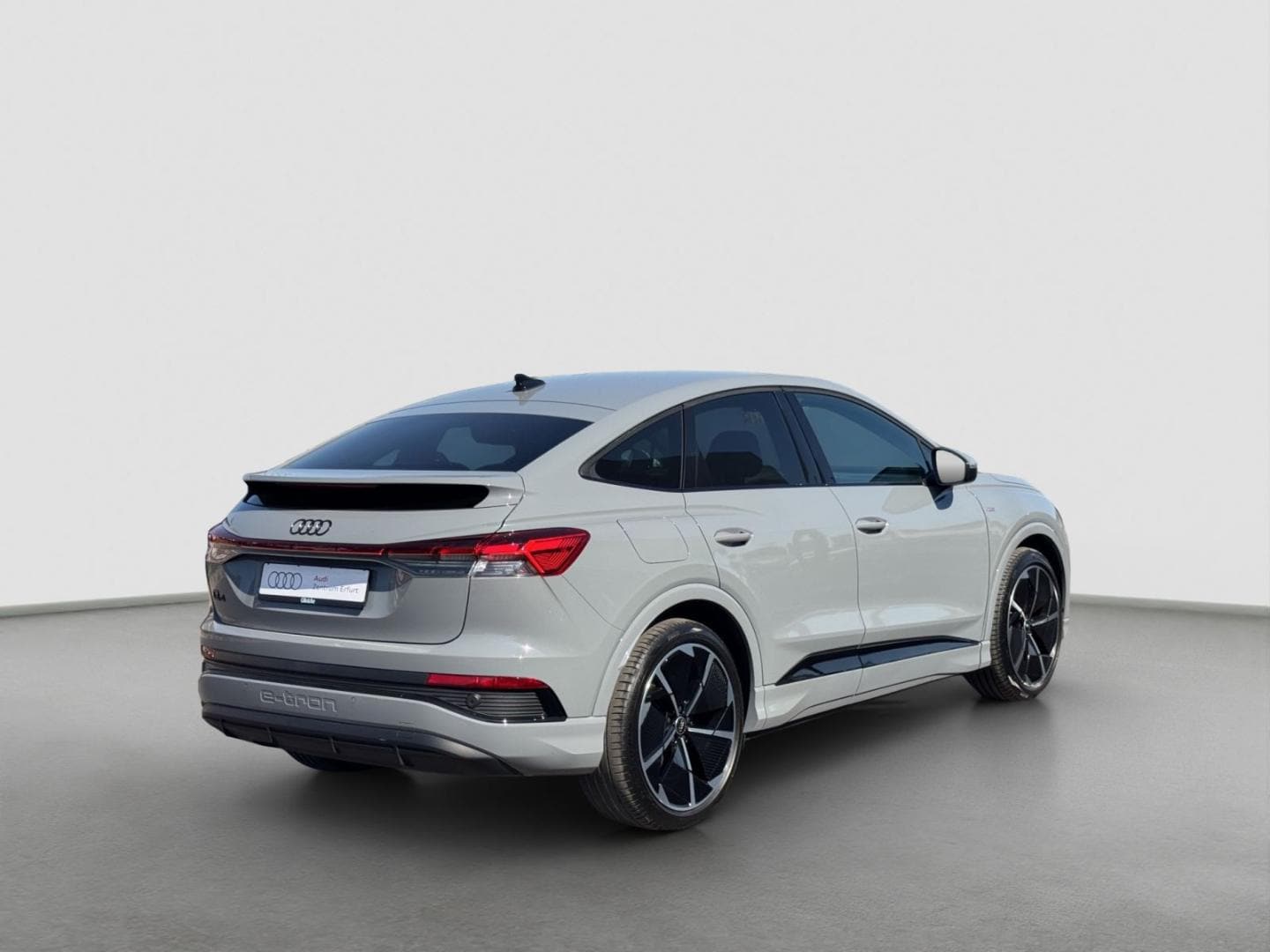 Bild über Audi Q4 Sportback e-tron 45 e-tron - für weitere Informationen kontaktieren Sie den Audi Partner