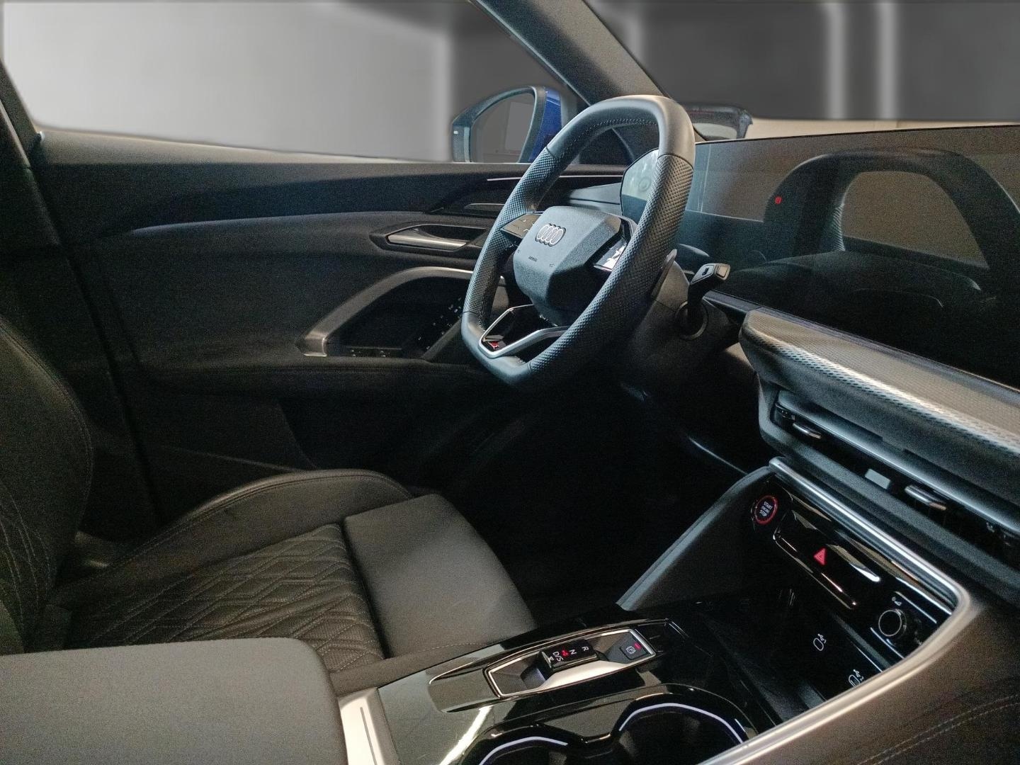 Bild über Audi SQ5 SUV TFSI 270 kW S tronic - für weitere Informationen kontaktieren Sie den Audi Partner