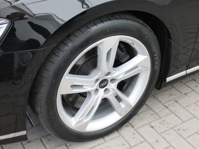 Image about Audi A8 TFSI e 60 TFSI e quattro tiptronic