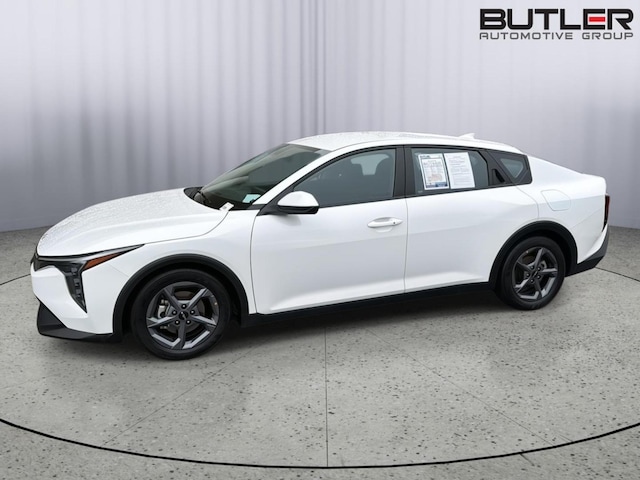 2025 Kia K4