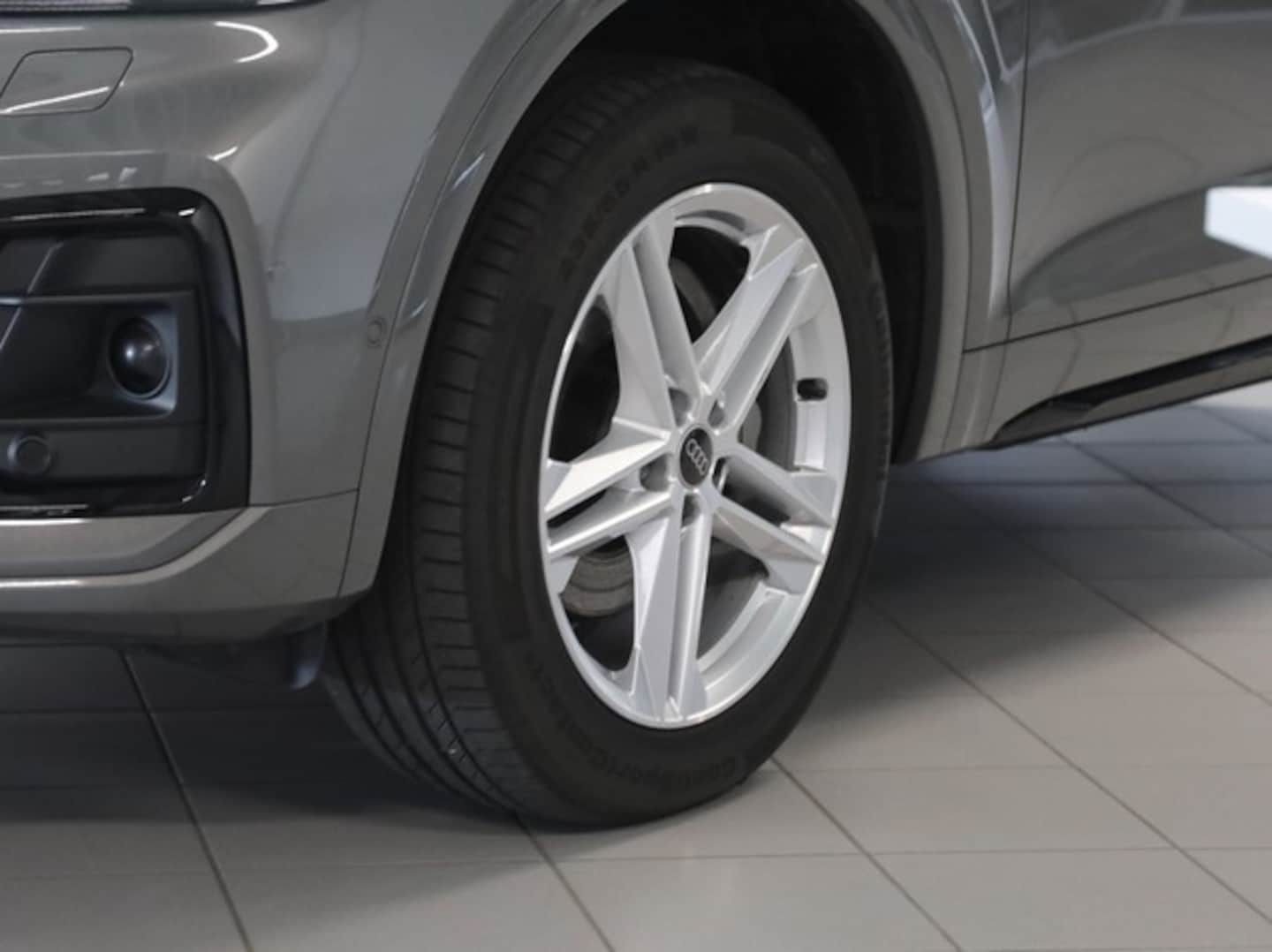 Bild über Audi Q5 Sportback 40 TDI quattro S tronic - für weitere Informationen kontaktieren Sie den Audi Partner