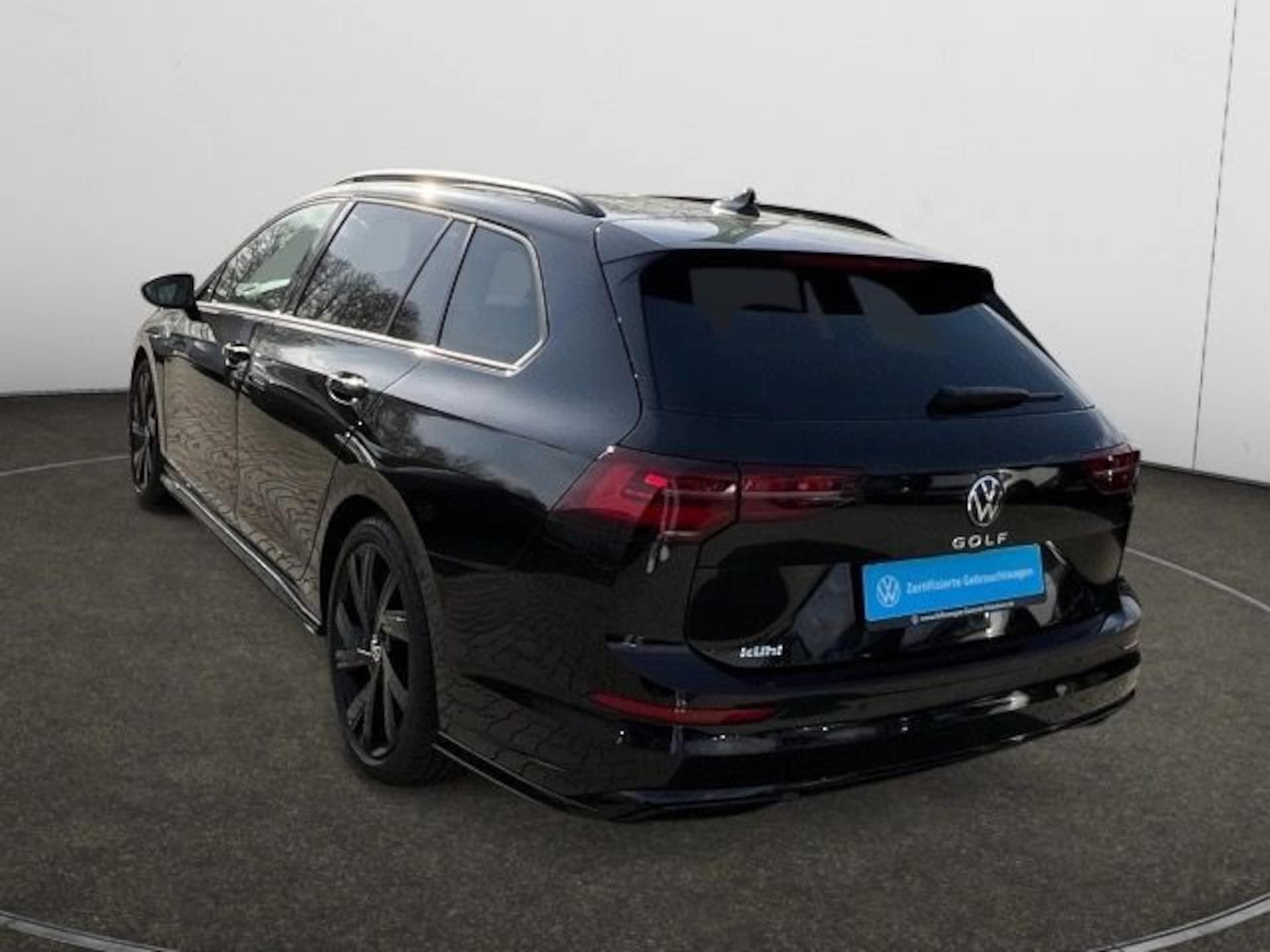 Volkswagen Golf Variant R-Line