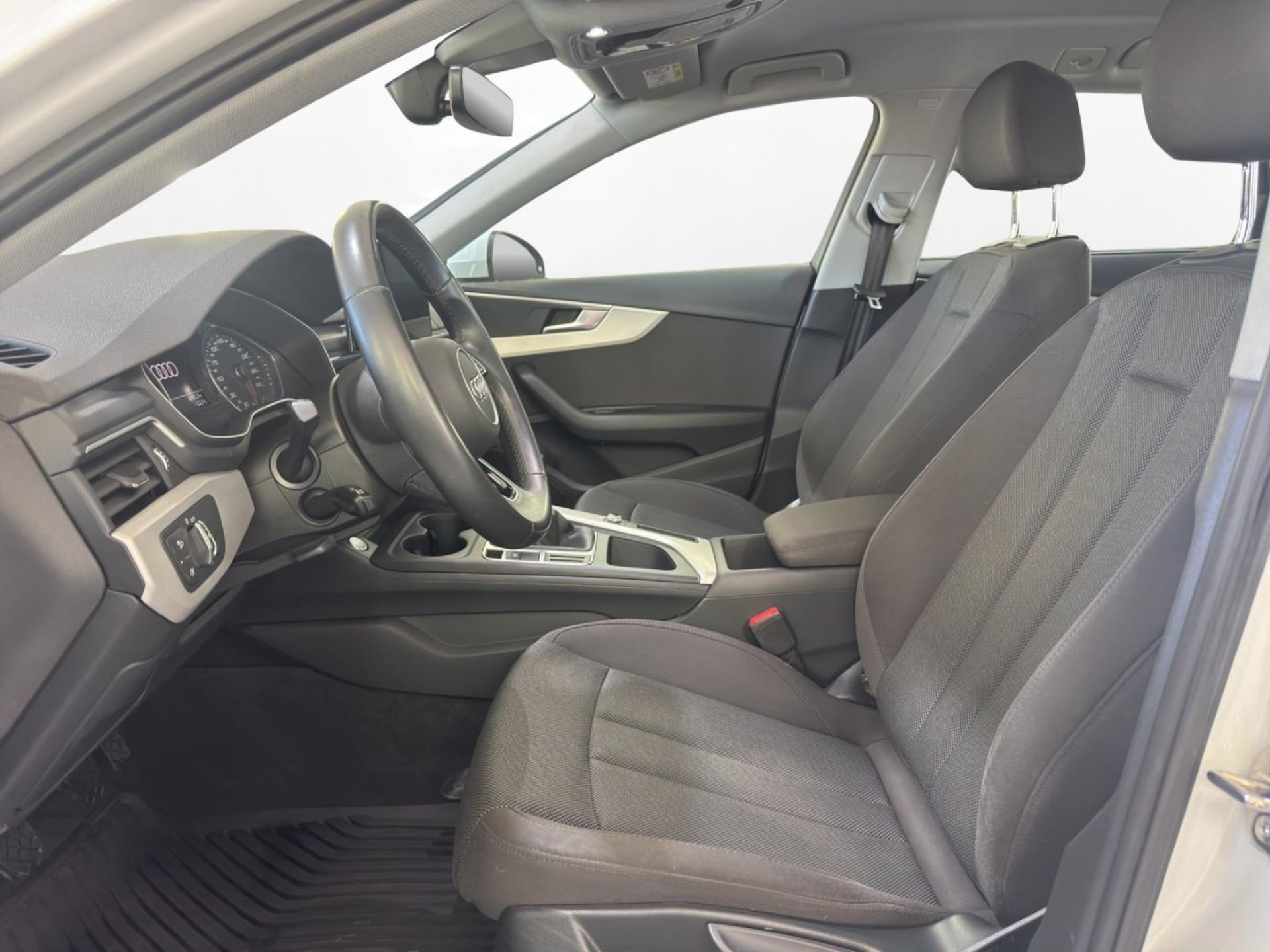 Audi A4 Avant Advanced