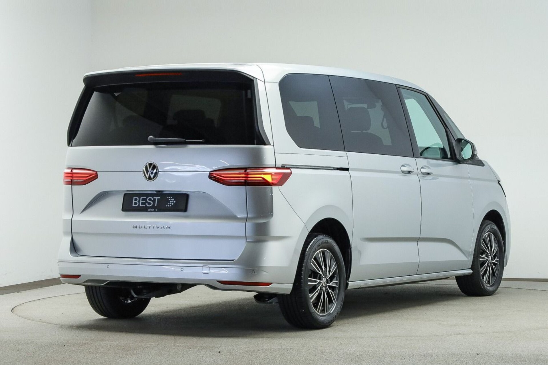 Volkswagen Multivan Basis-Modell