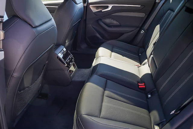 2026 Audi A6 Premium Plus - Photo 21