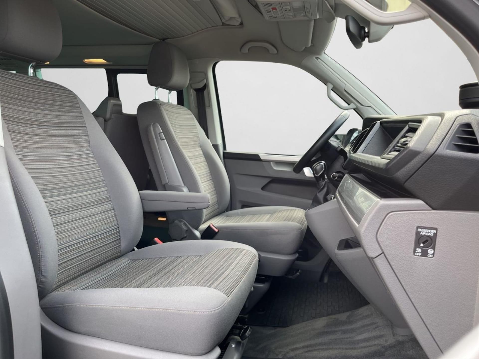 Volkswagen T6.1 California Beach