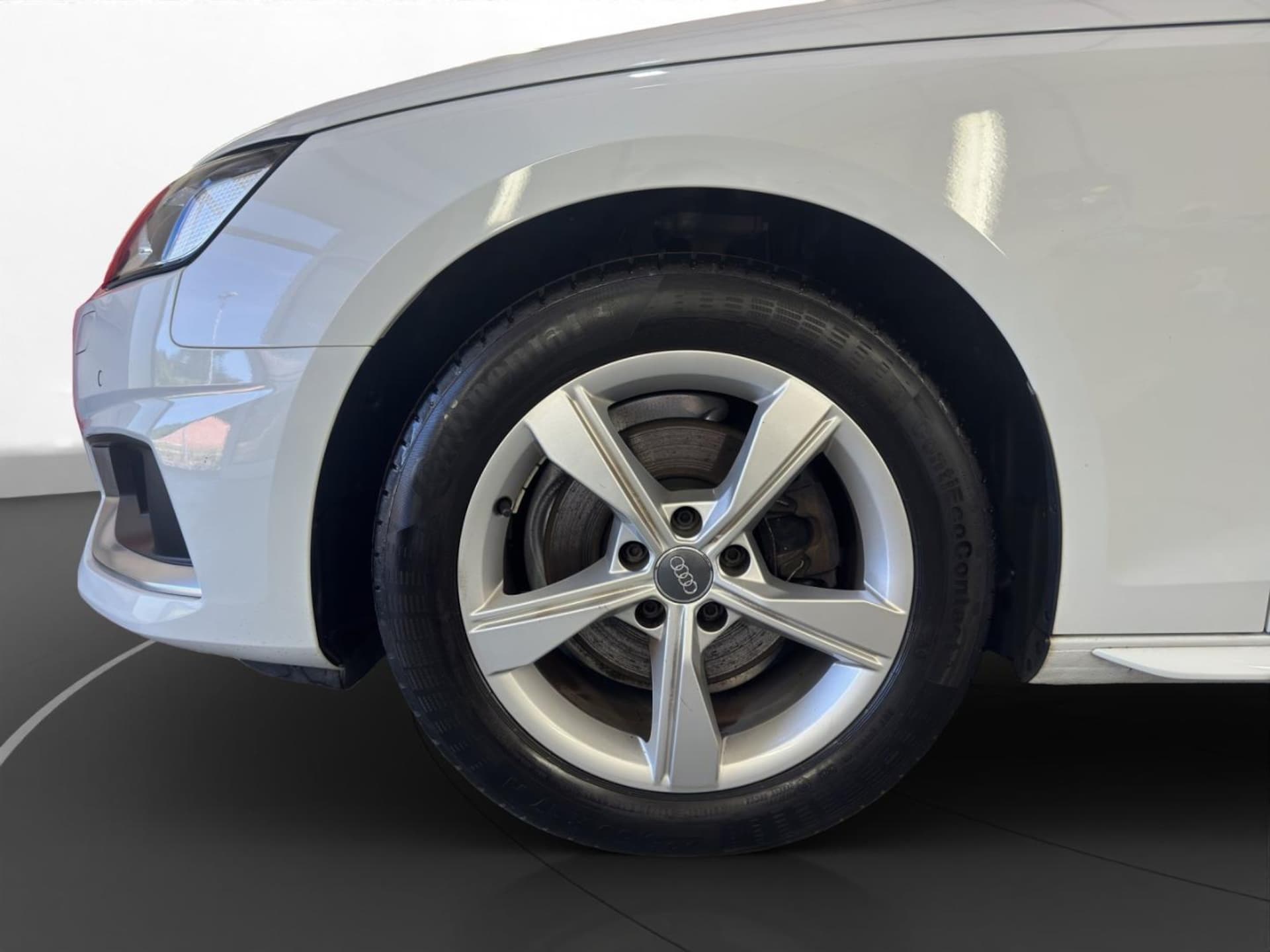 Audi A4 Avant Advanced