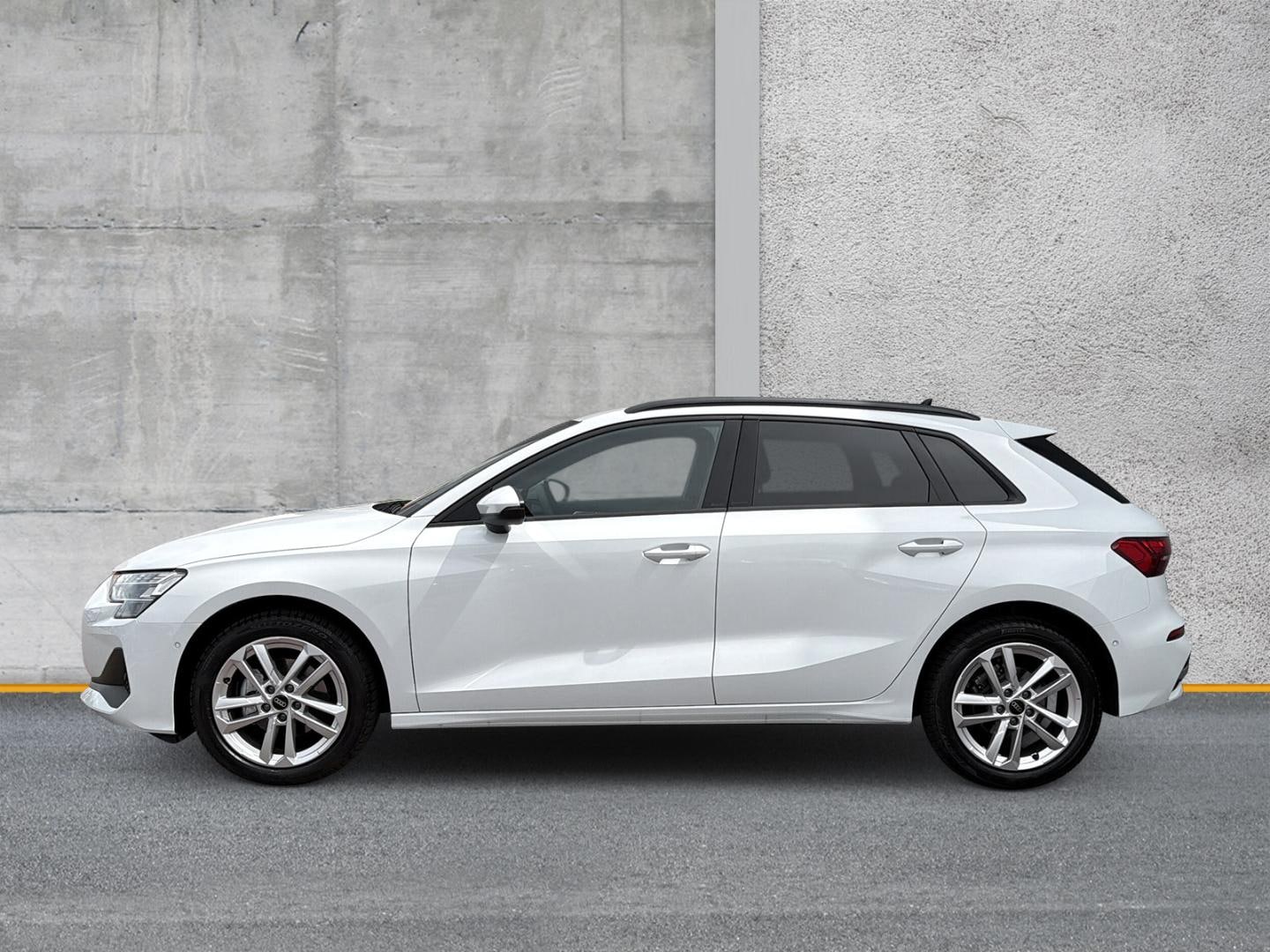 Bild über Audi A3 Sportback TDI Schaltgetriebe - für weitere Informationen kontaktieren Sie den Audi Partner