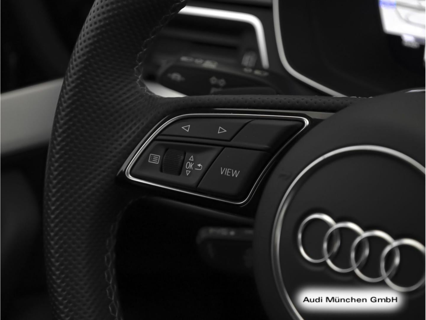 Bild über Audi A4 Avant S line 40 TFSI quattro S tronic - für weitere Informationen kontaktieren Sie den Audi Partner
