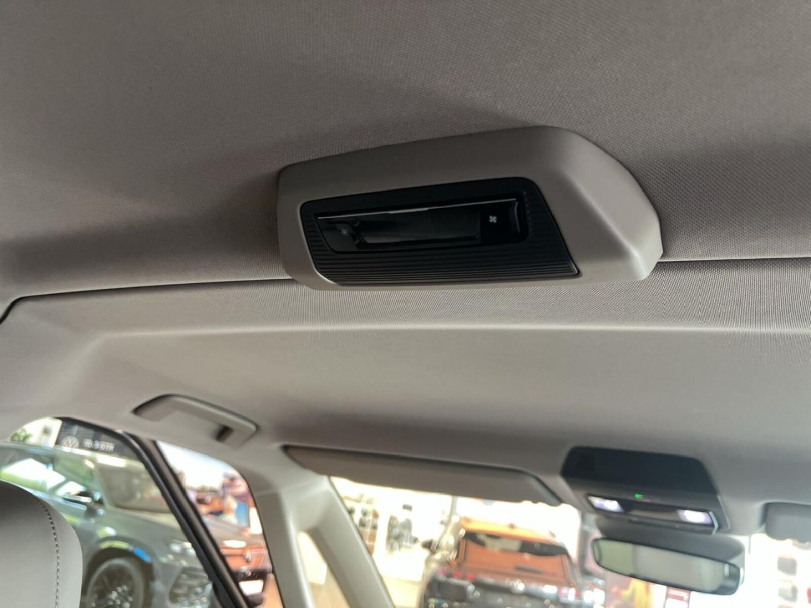 Volkswagen Multivan Langversion – Bild 19