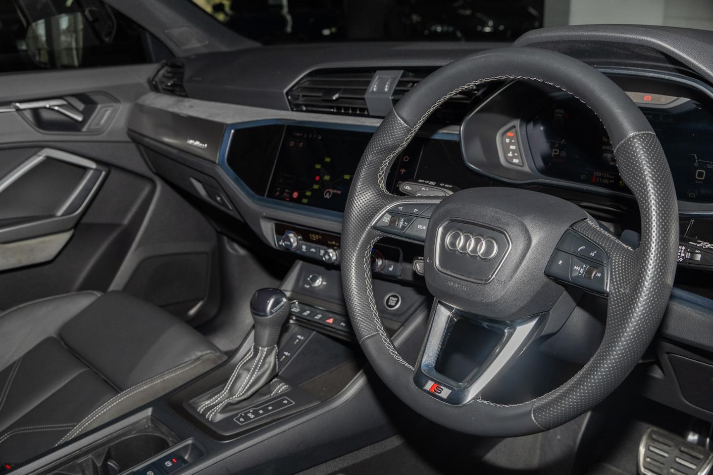 Image about Audi Q3 Sportback 40 TFSI quattro S tronic