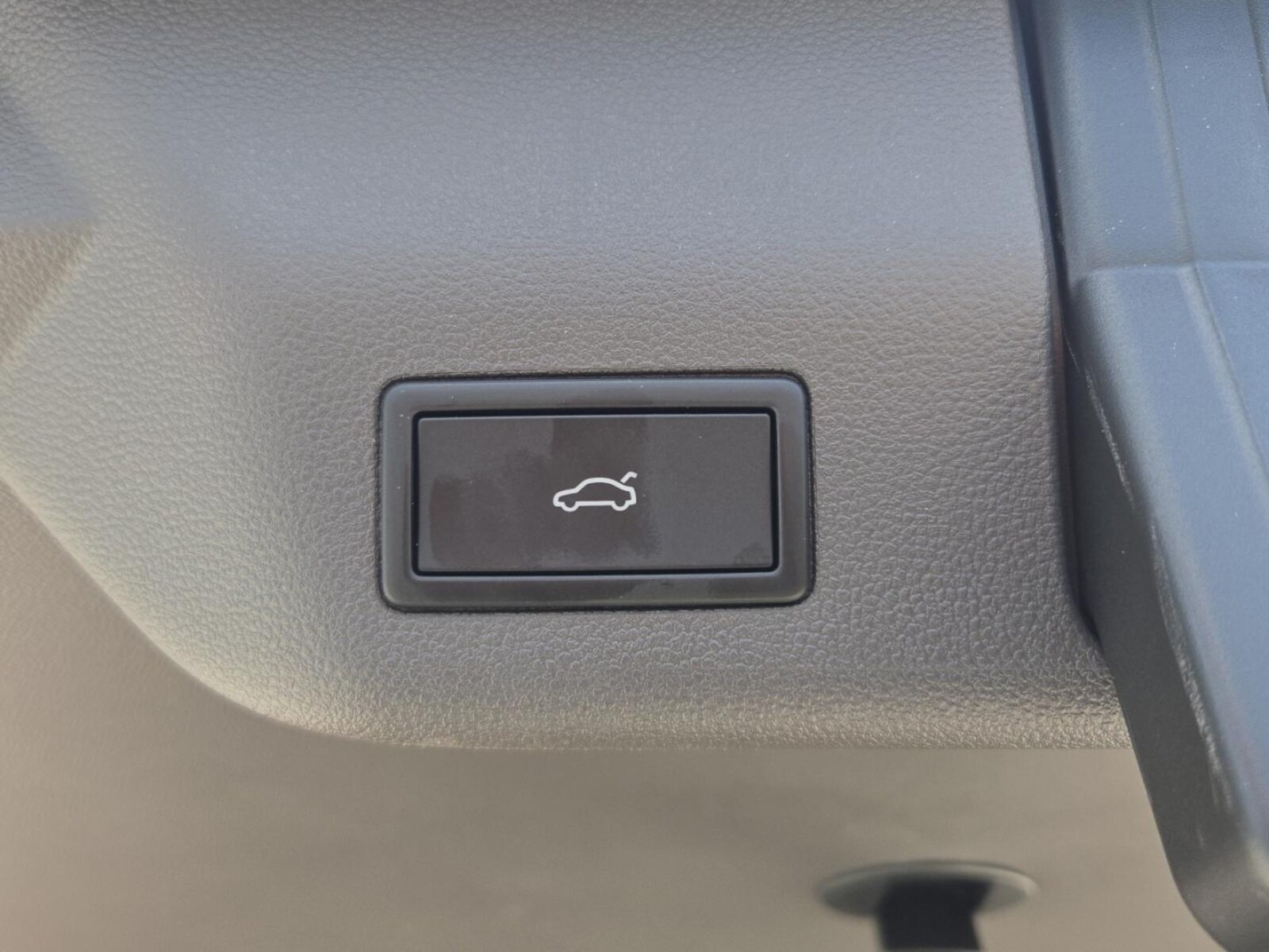 Volkswagen Multivan Langversion – Bild 16
