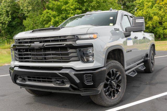 2025 Chevrolet Silverado