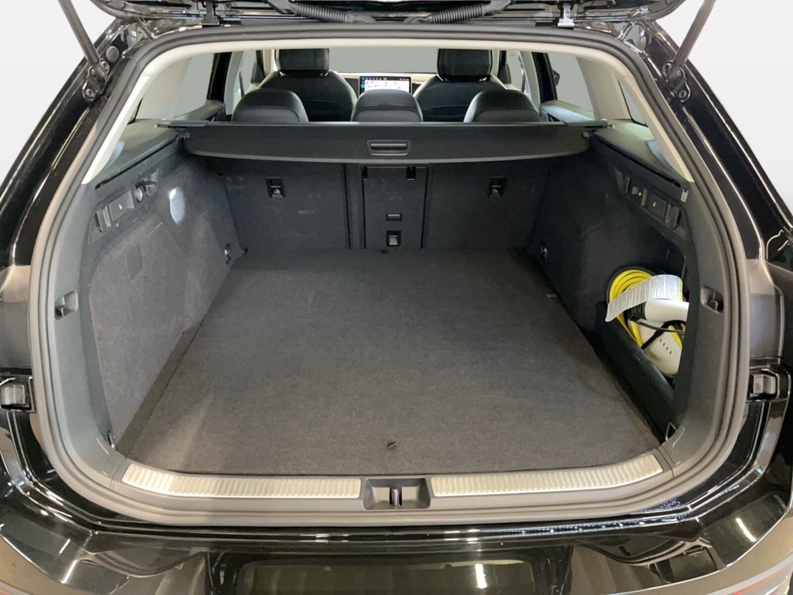 Volkswagen Passat – Bild 12
