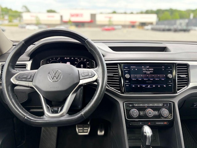 2022 Volkswagen Atlas SEL Premium R-Line - Photo 11