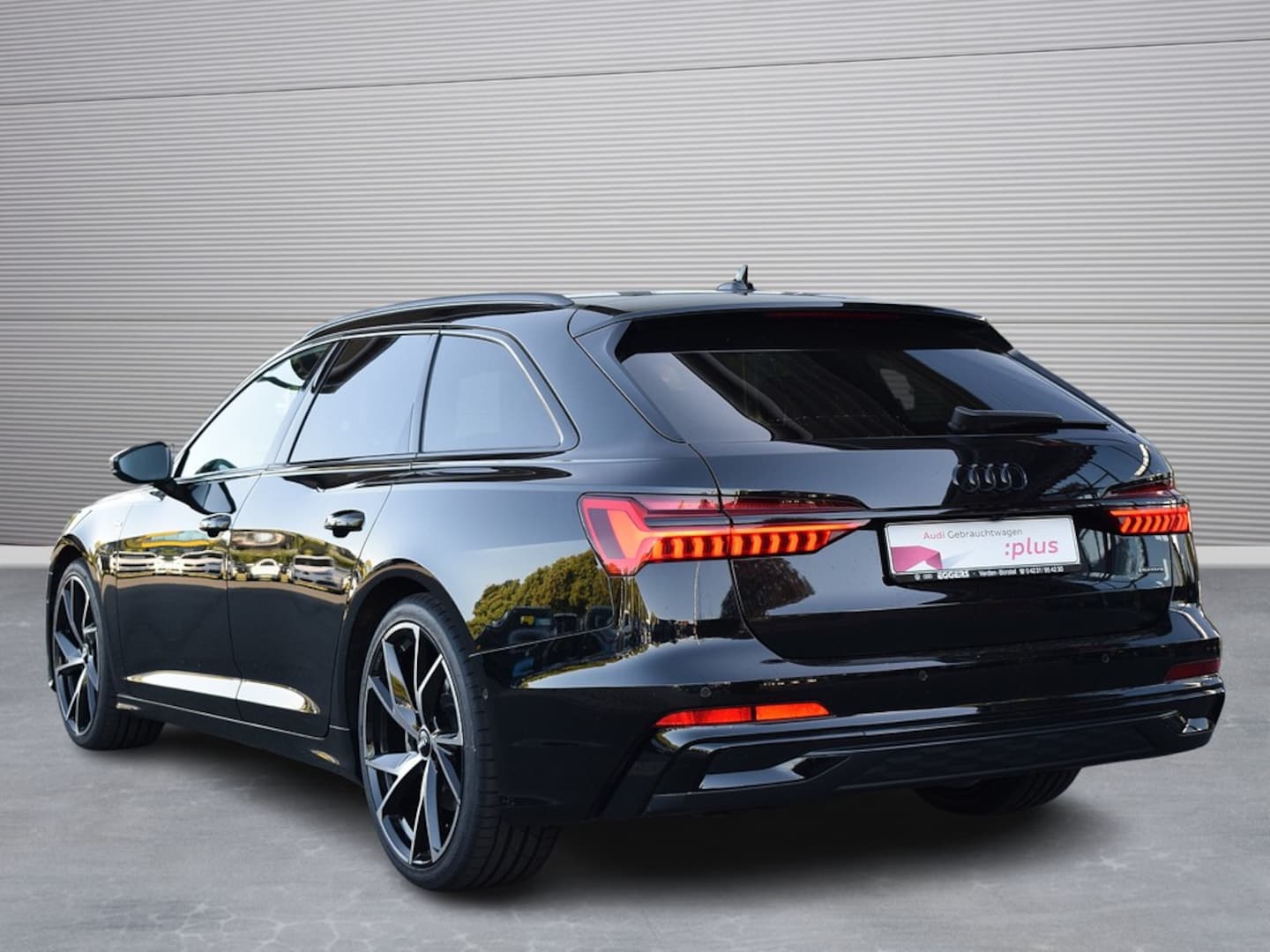 Bild über Audi A6 Avant S line 50 TDI quattro tiptronic - für weitere Informationen kontaktieren Sie den Audi Partner