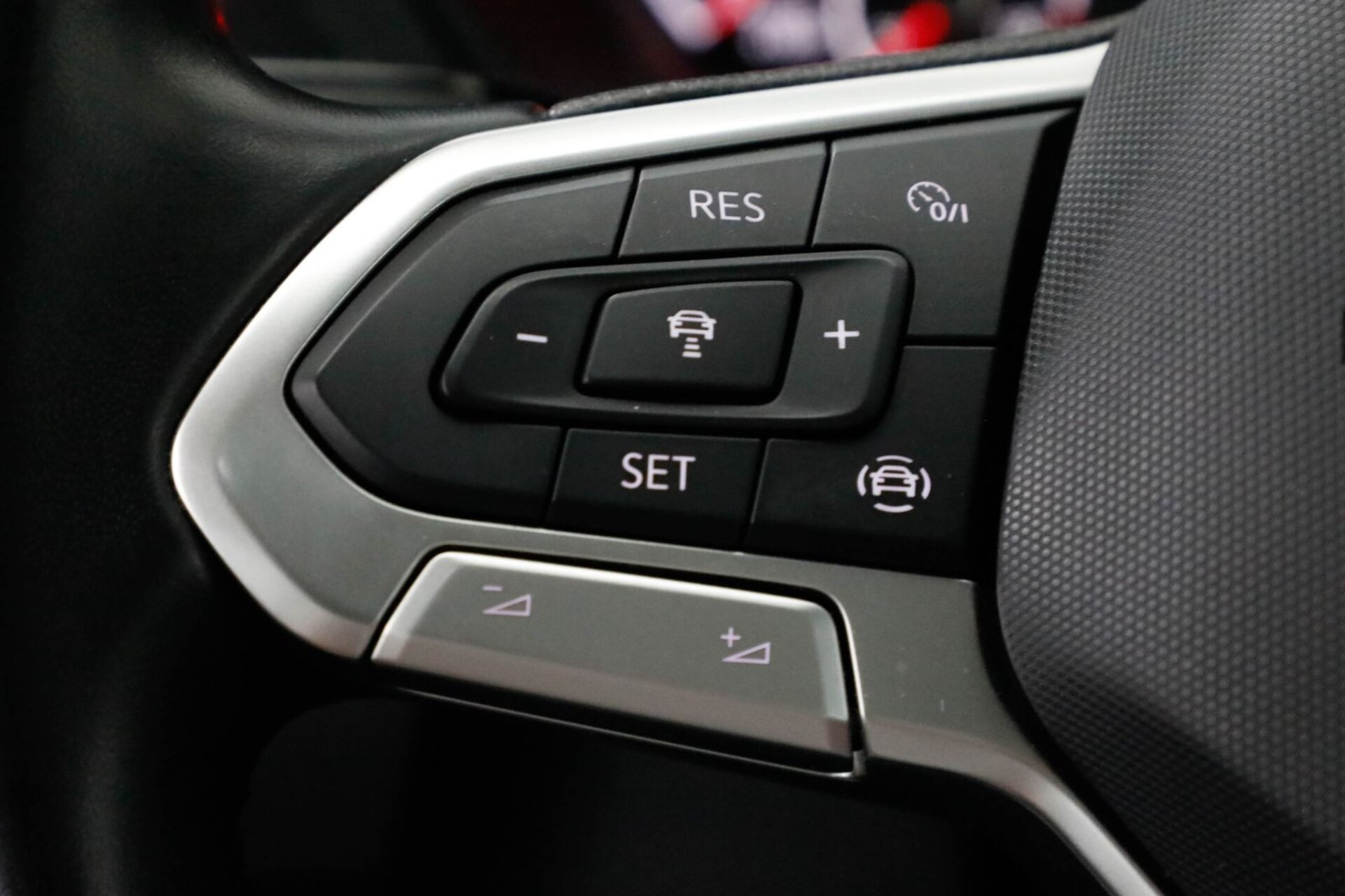 Volkswagen Caddy Basis-Modell