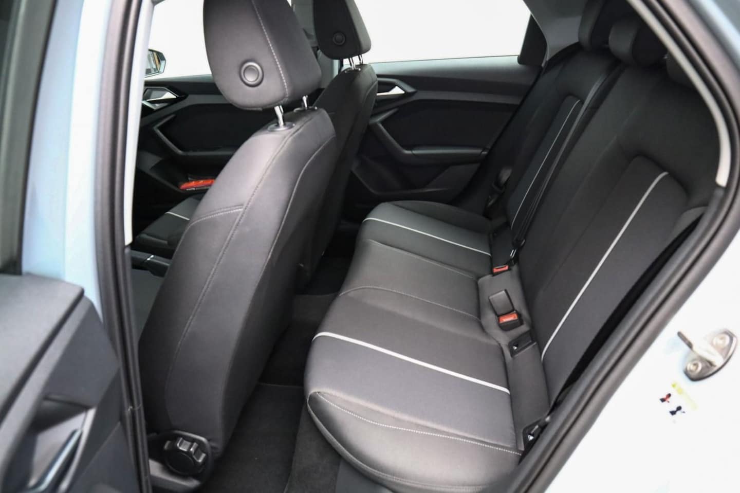 Bild über Audi A1 Sportback 30 TFSI S tronic - für weitere Informationen kontaktieren Sie den Audi Partner