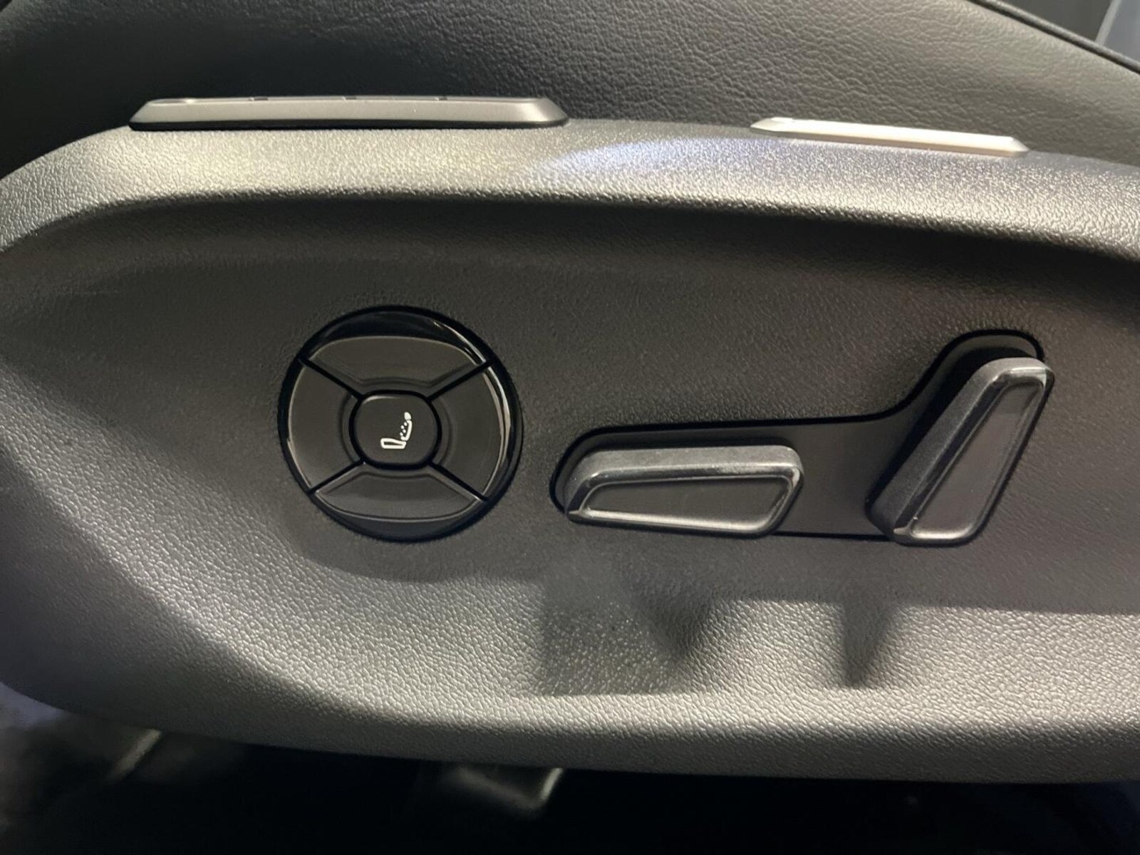 Volkswagen Passat – Bild 15