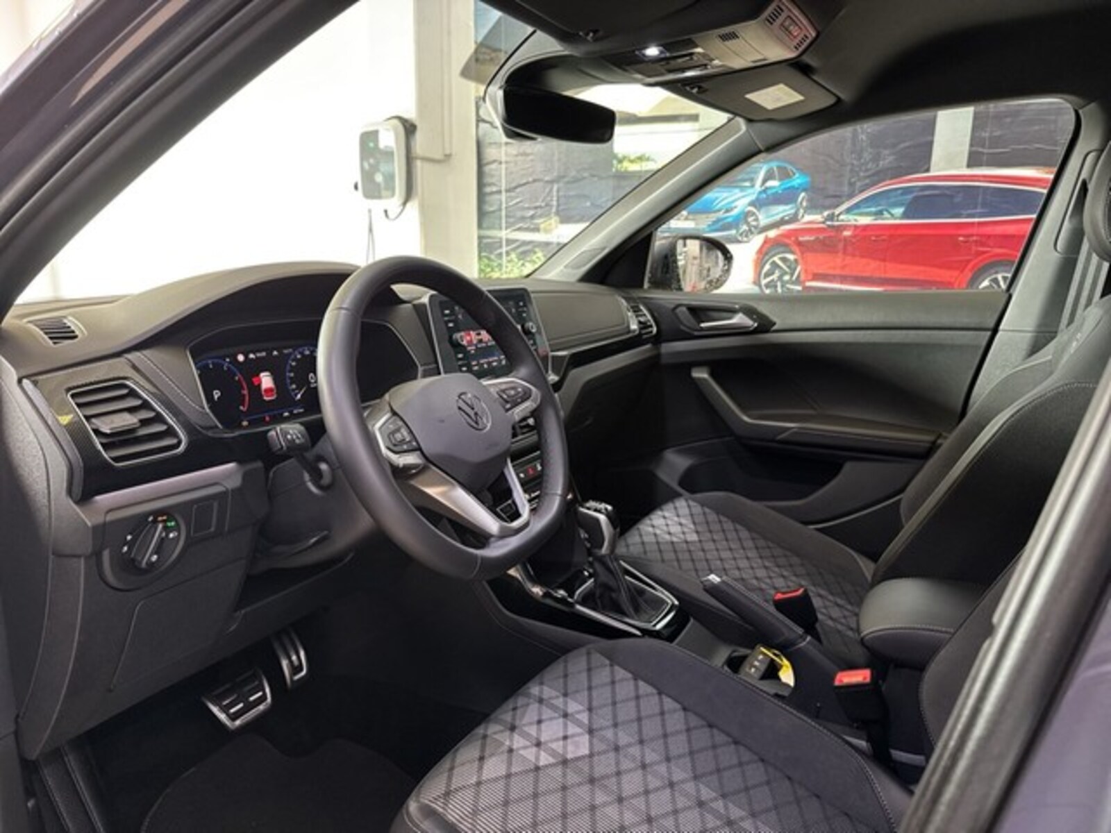Volkswagen T-Cross – Bild 12