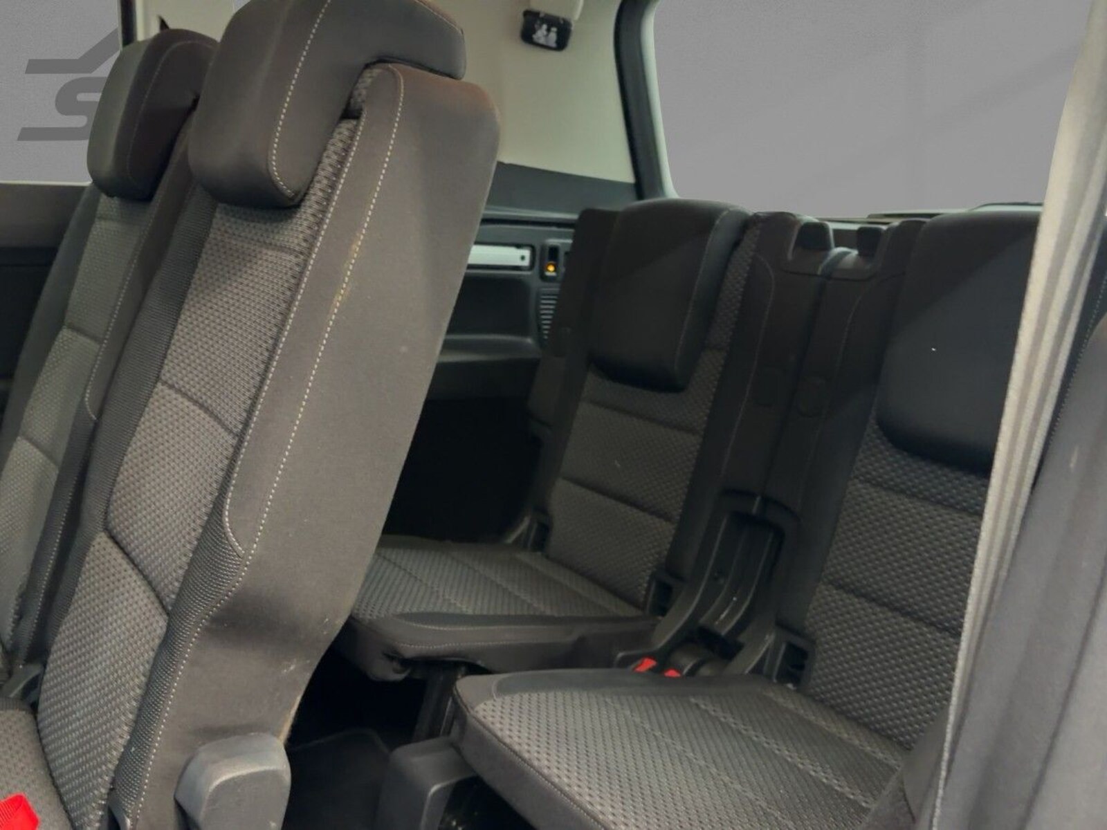 Volkswagen Touran – Bild 10