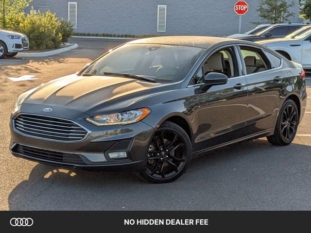 2019 Ford Fusion SE FWD's photo