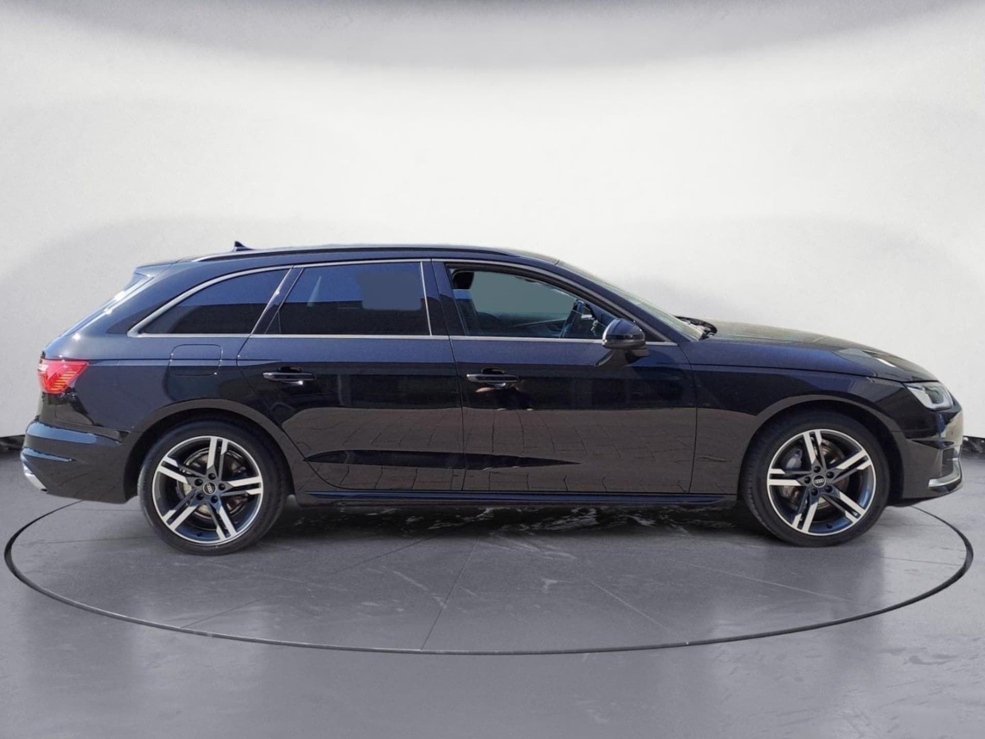 Audi A4 Avant Advanced