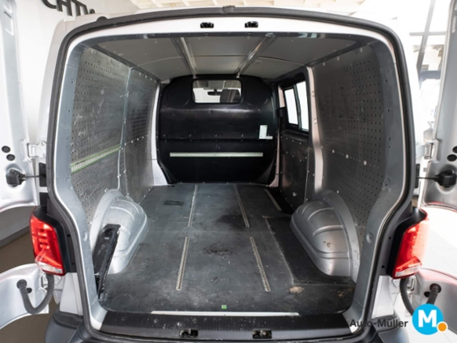 Volkswagen T6.1 Transporter Kasten kurzer Radstand