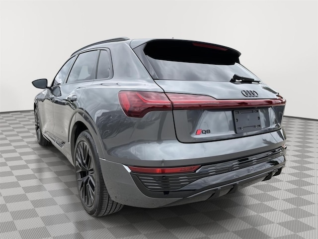 2024 Audi Q8 e-tron