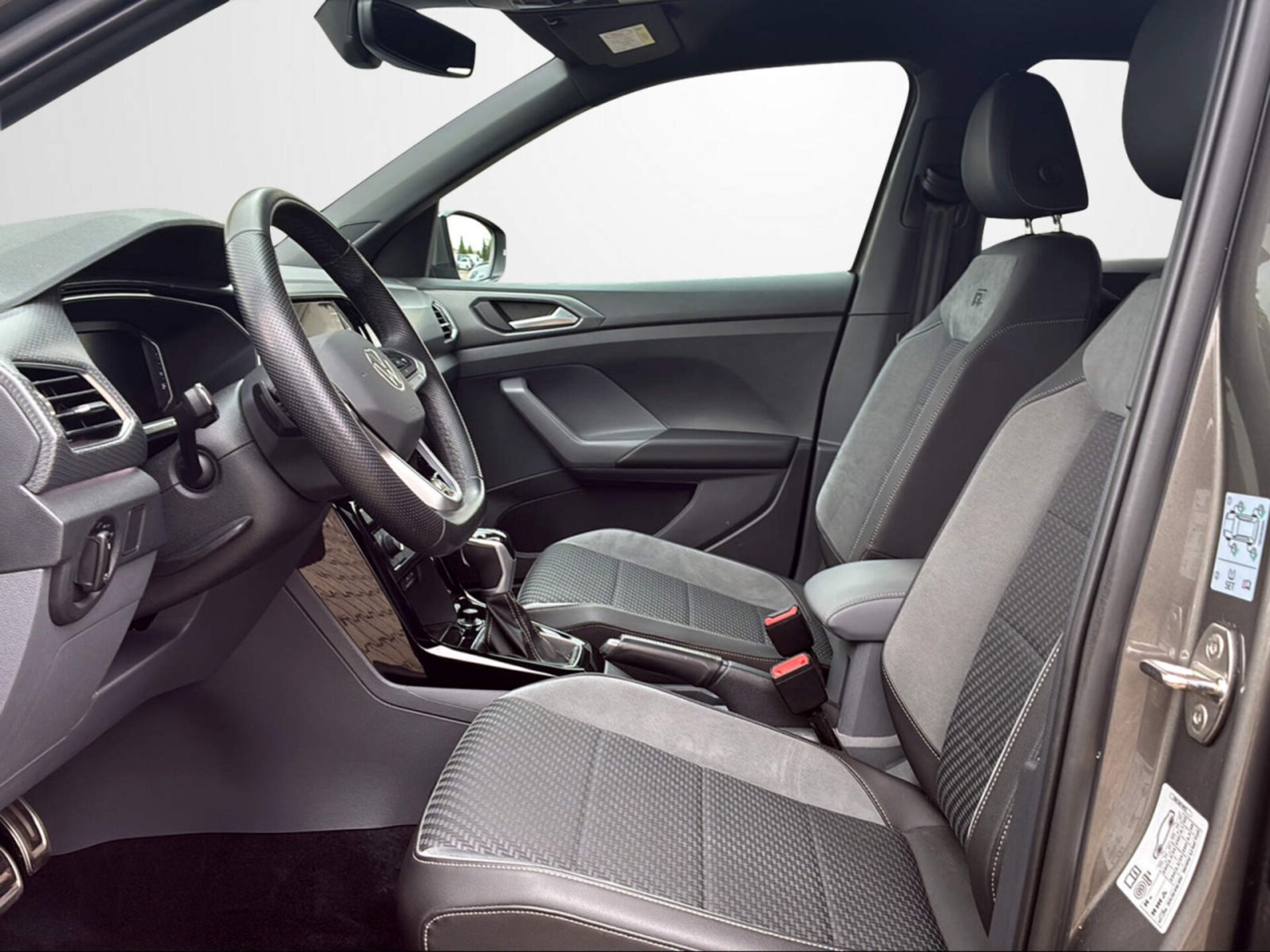 Volkswagen T-Cross Style