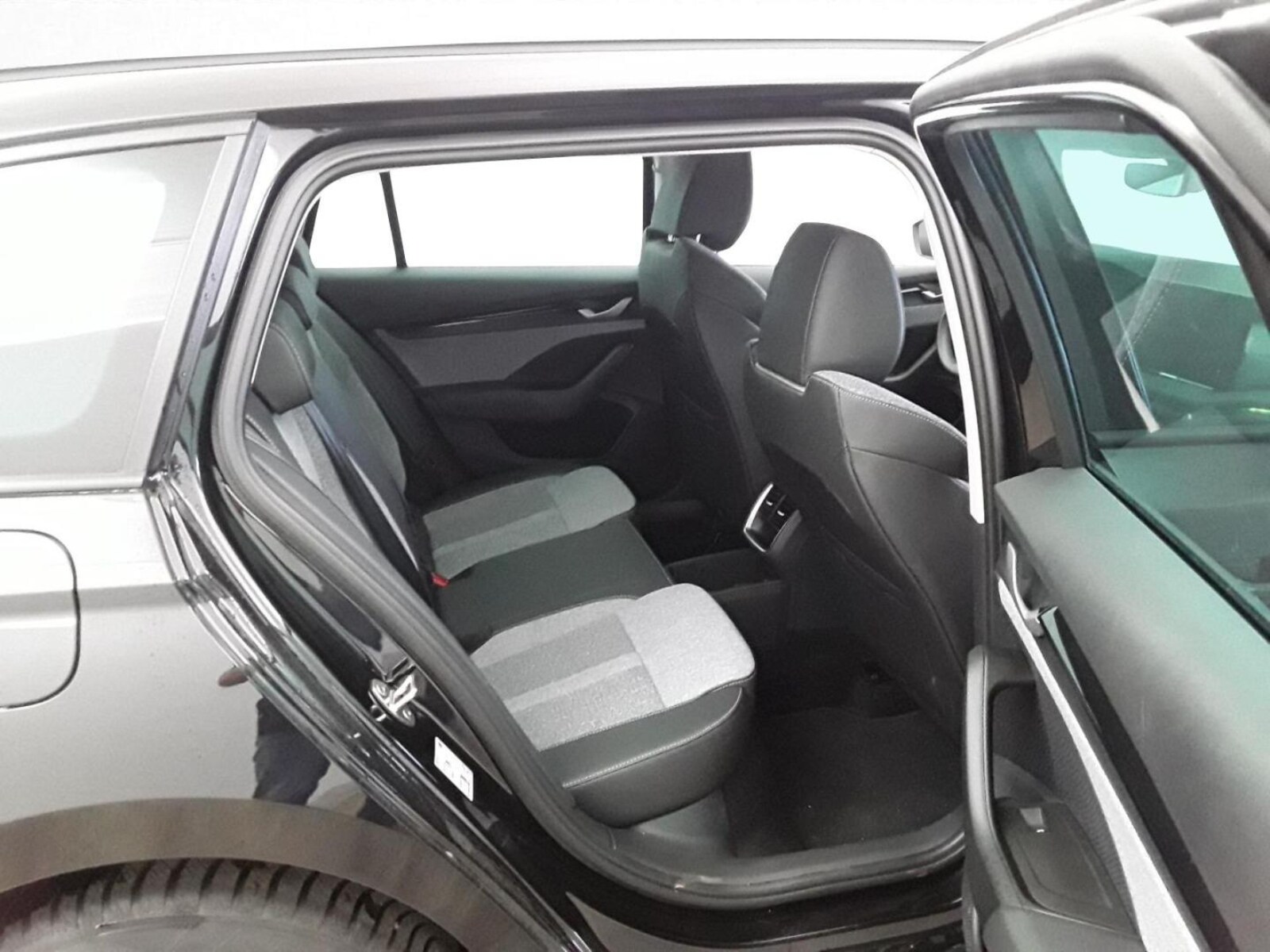 Škoda Octavia Combi – Bild 8