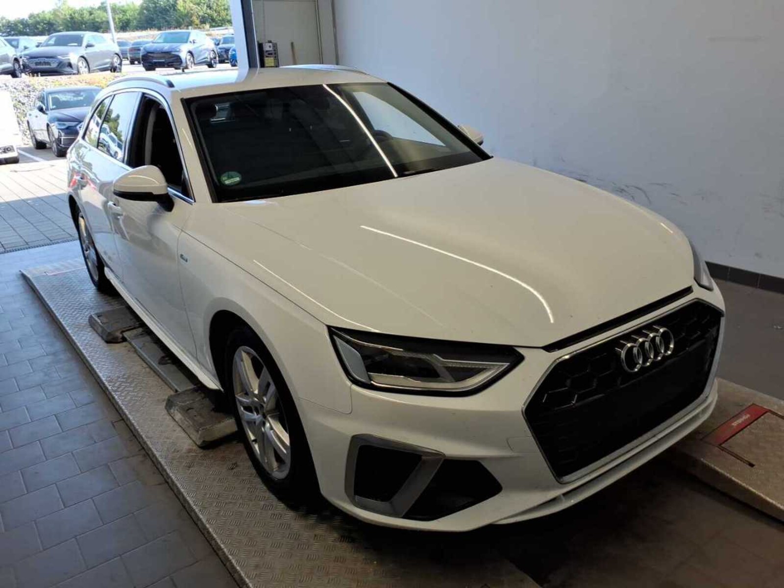 Audi A4 Avant – Bild 3