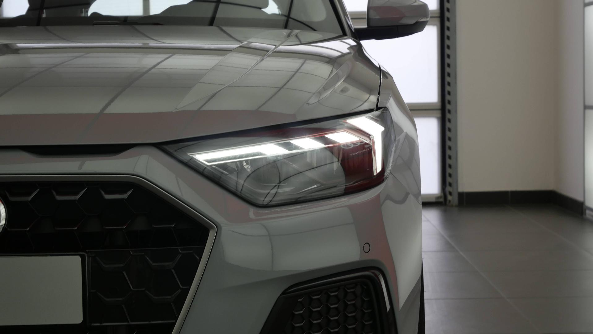 Image about Audi A1 Sportback Design 30 TFSI 85 kW (116 ch) S tronic