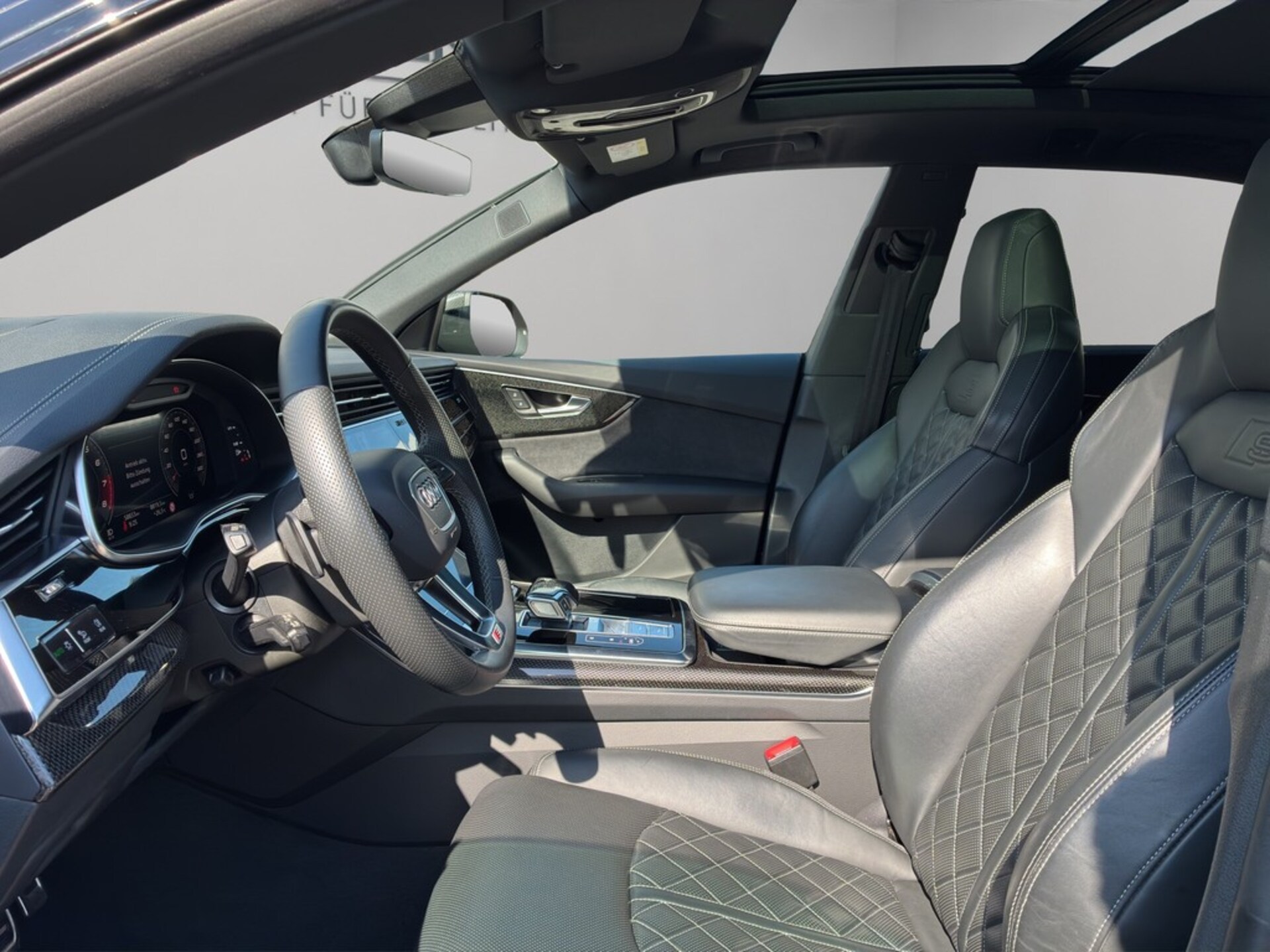 Audi SQ8 SUV