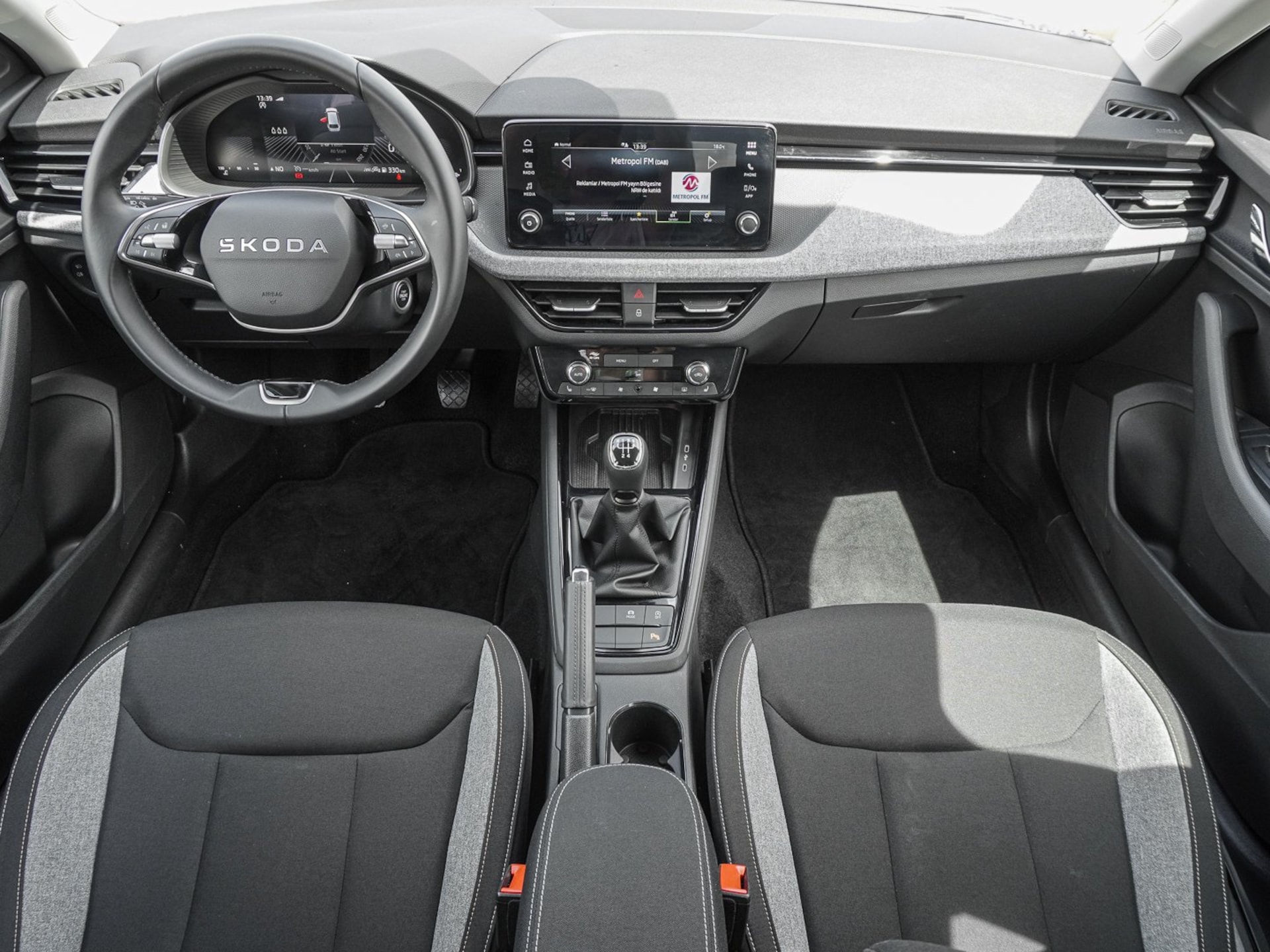 Skoda Scala Tour
