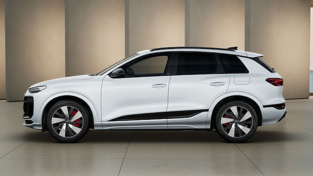Image about Audi Q6 SUV e-tron e-tron quattro