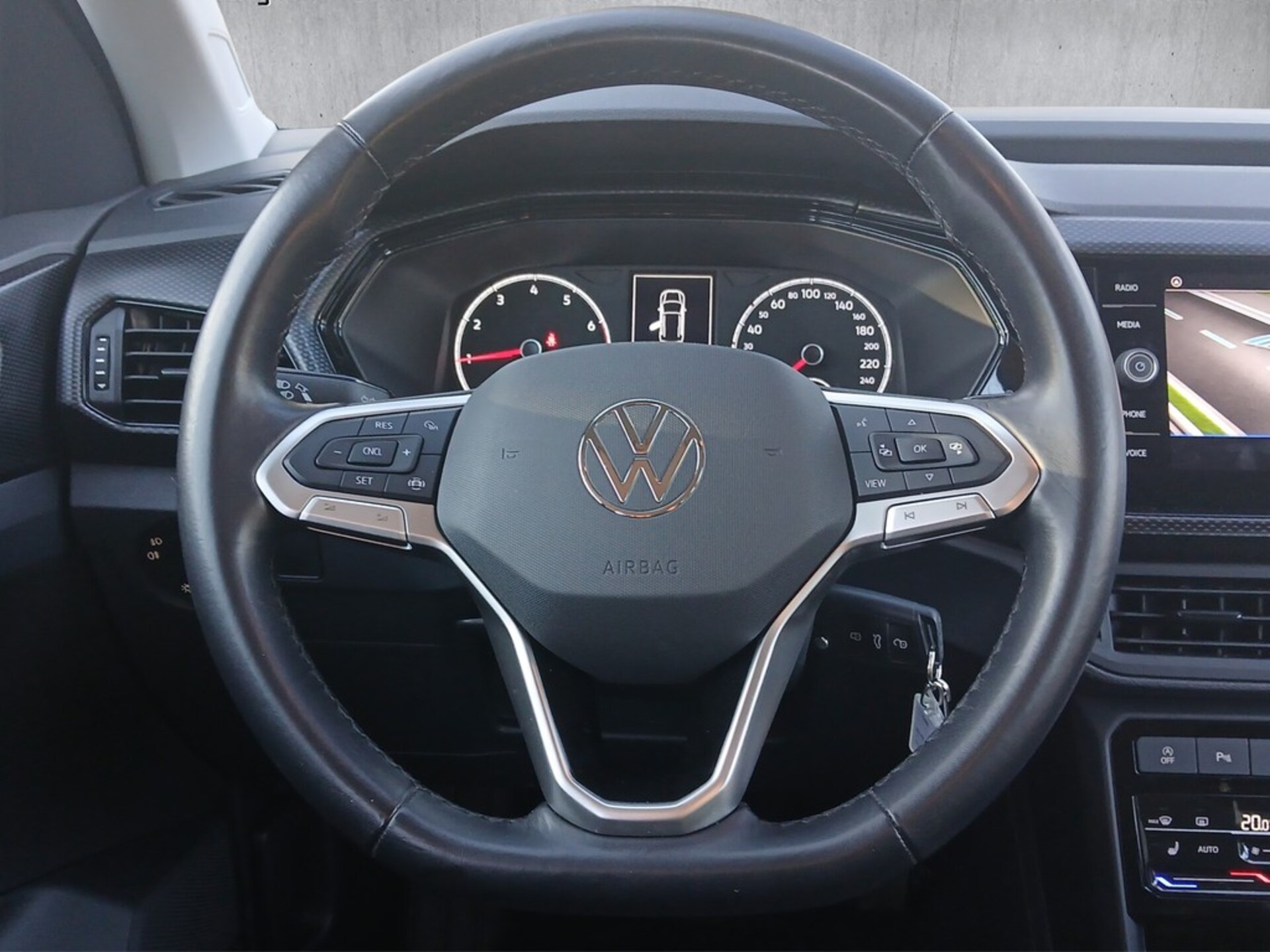 Volkswagen T-Cross Life