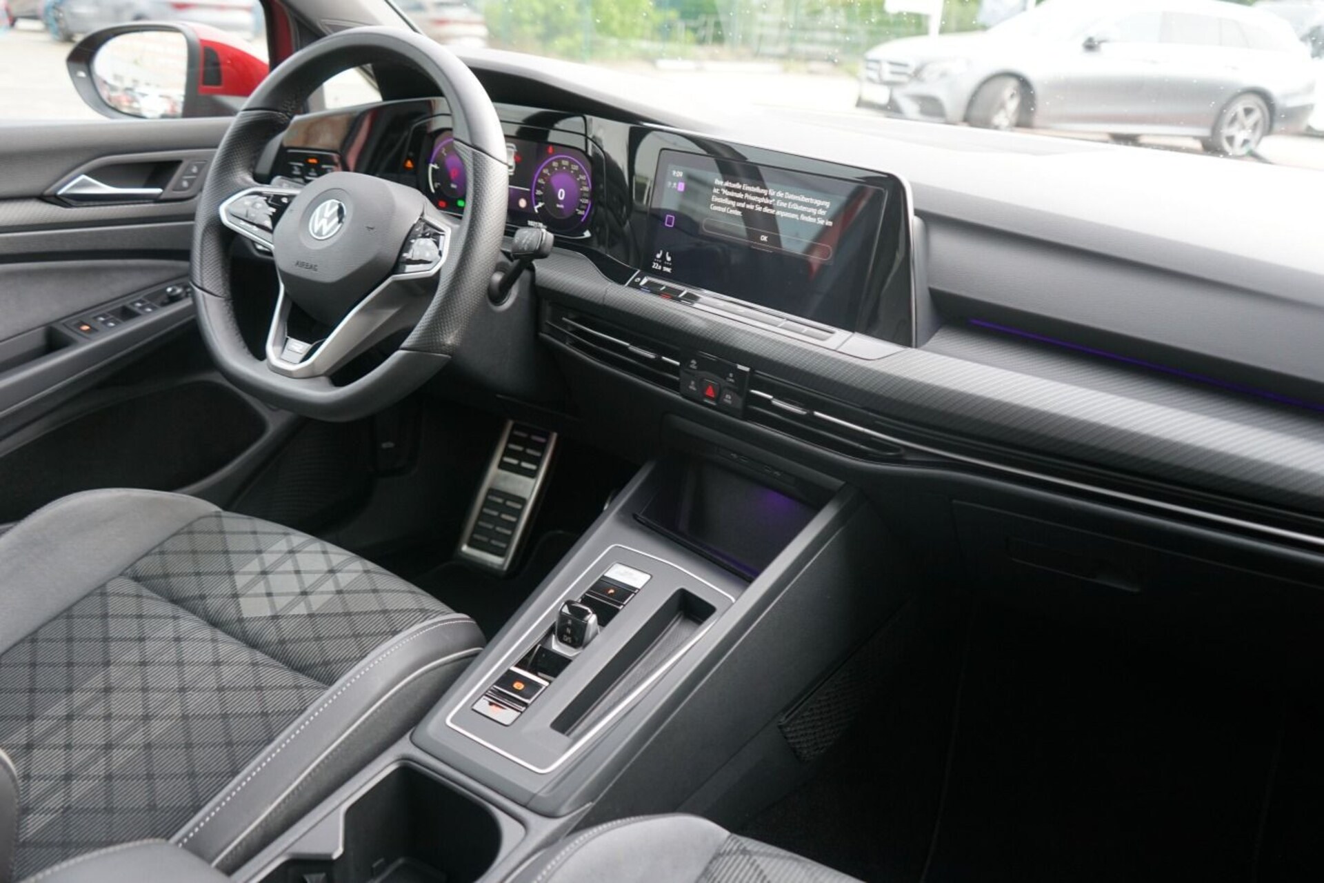 Volkswagen Golf Variant R-Line