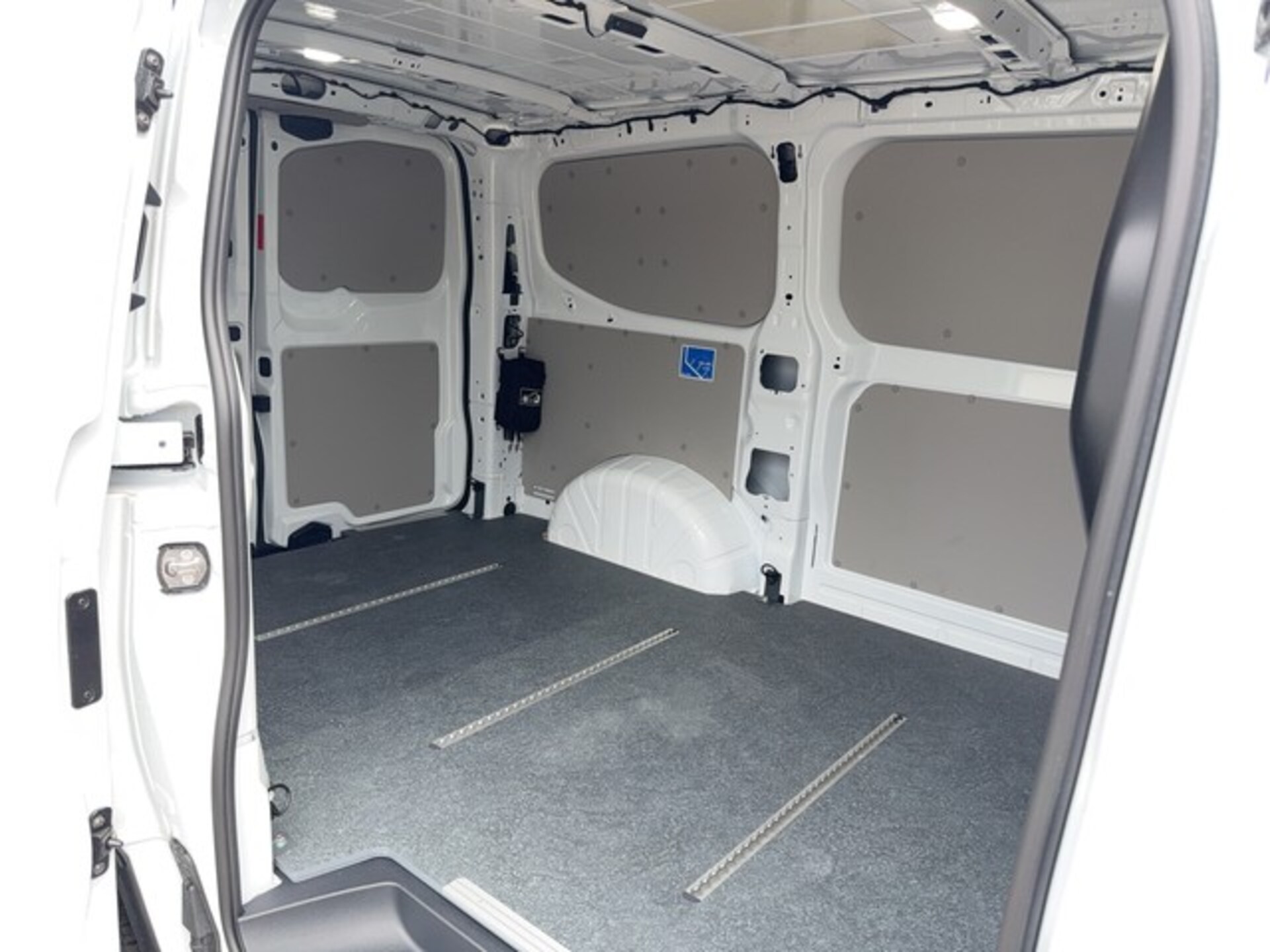 Volkswagen Transporter Kasten kurzer Radstand