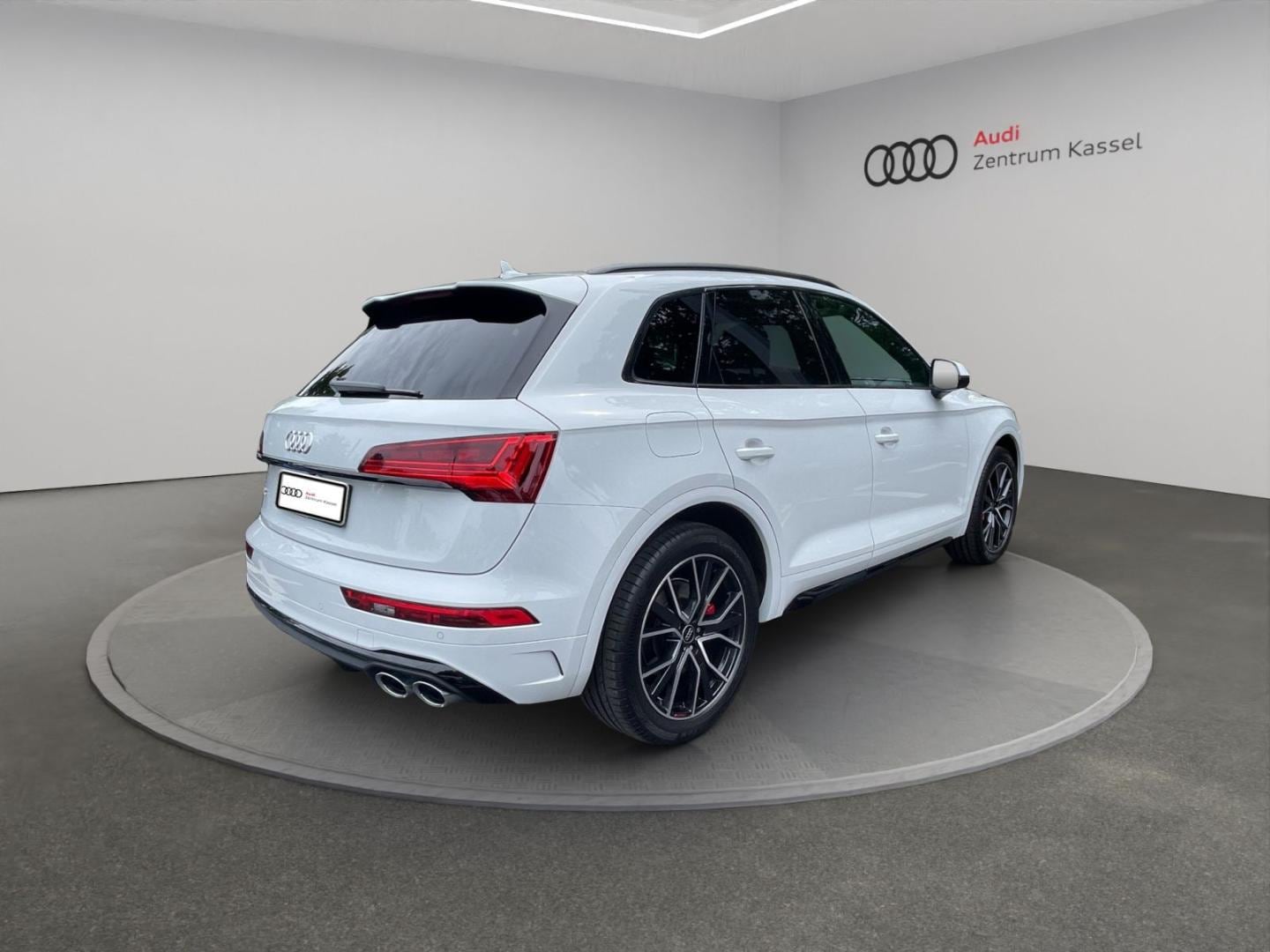 Bild über Audi SQ5 TDI tiptronic - für weitere Informationen kontaktieren Sie den Audi Partner