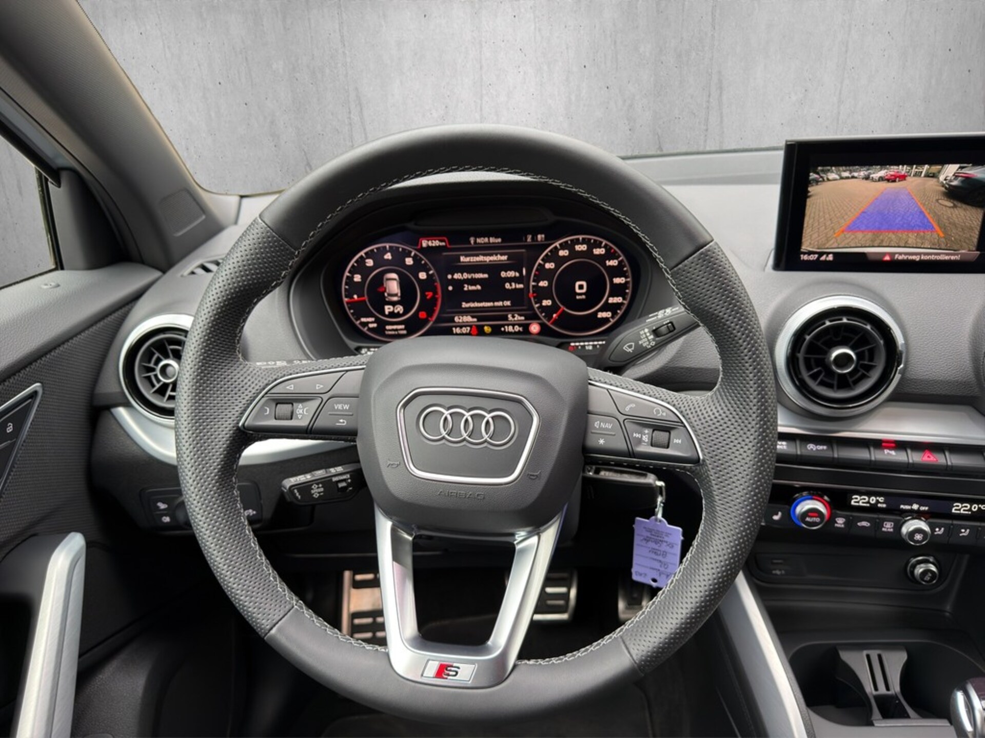 Audi Q2 Advanced