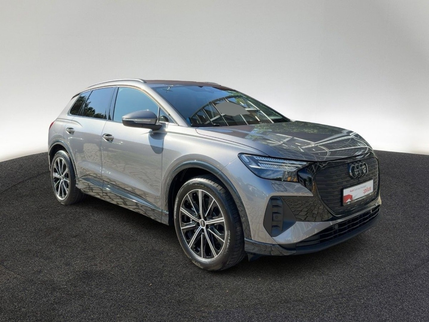 Bild über Audi Q4 e-tron 45 e-tron - für weitere Informationen kontaktieren Sie den Audi Partner