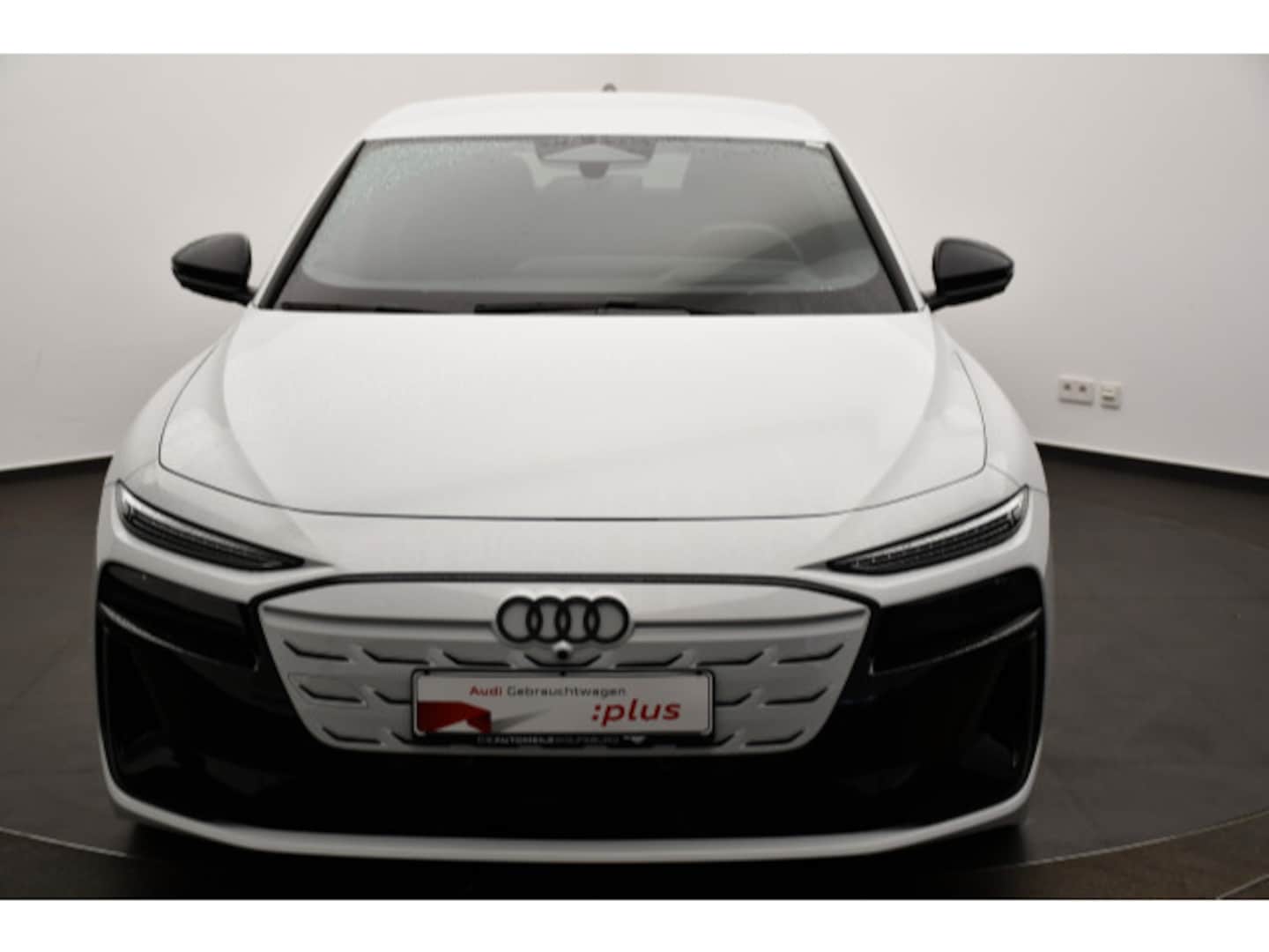 Bild über Audi A6 Avant e-tron e-tron - für weitere Informationen kontaktieren Sie den Audi Partner