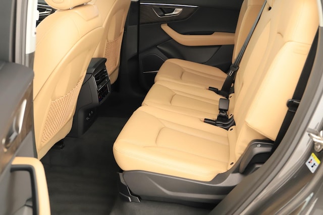 2026 Audi Q7 Premium Plus - Photo 28
