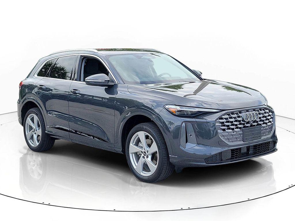 2026 Audi Q5 Premium Plus quattro's photo