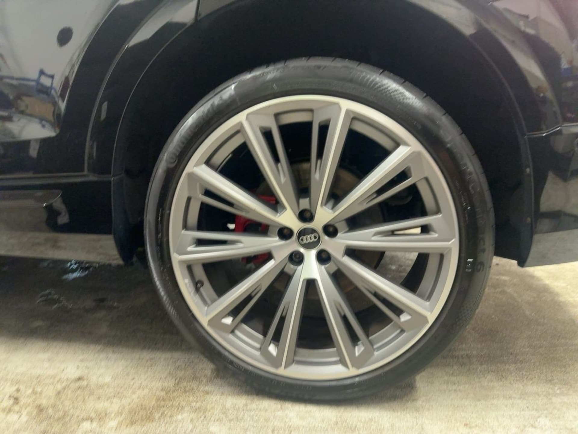 Audi SQ8 SUV